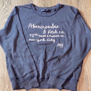 Abercrombie and Fitch Women’s Crewneck